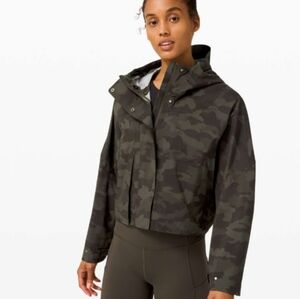 lululemon athletica Camo Utility Jacket - Green